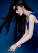 电击玩花蒂跪趴把腿分到最大食物